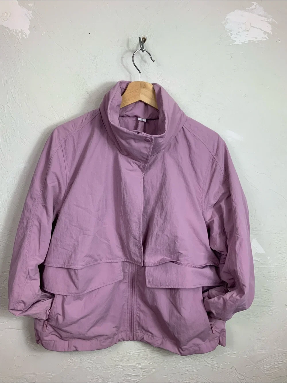 Lululemon Women Size 10 Purple Full Zip Activewear Jacket Hoodie Windbreaker